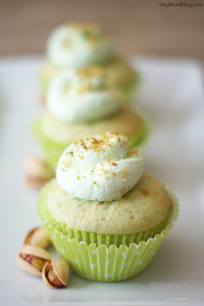 These Lemon Pistachio Cupcakes are just so delicious!