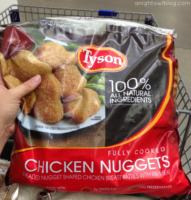 Shopping for Tyson Chicken Nuggets at Sam's Club #MealsTogether