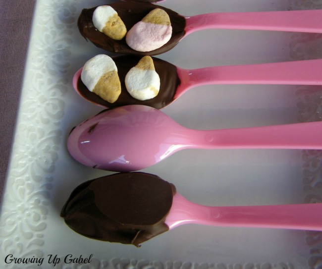 Chocolate Dipped Spoons Tutorial