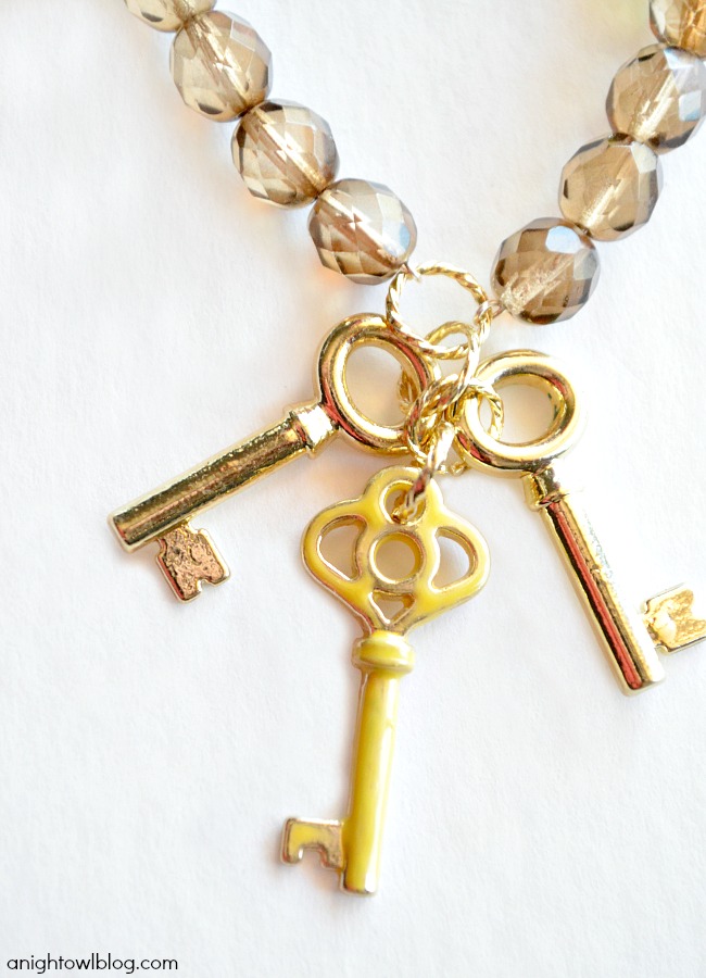 DIY Golden Skeleton Key Necklace with Martha Stewart Crafts® Jewelry | #12monthsofmartha #marthastewartcrafts #jewelry