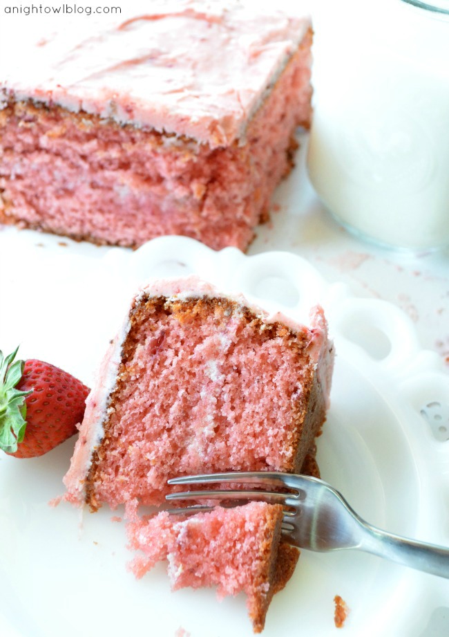 Tastes Like Homemade Strawberry Box Cake #cake #recipe