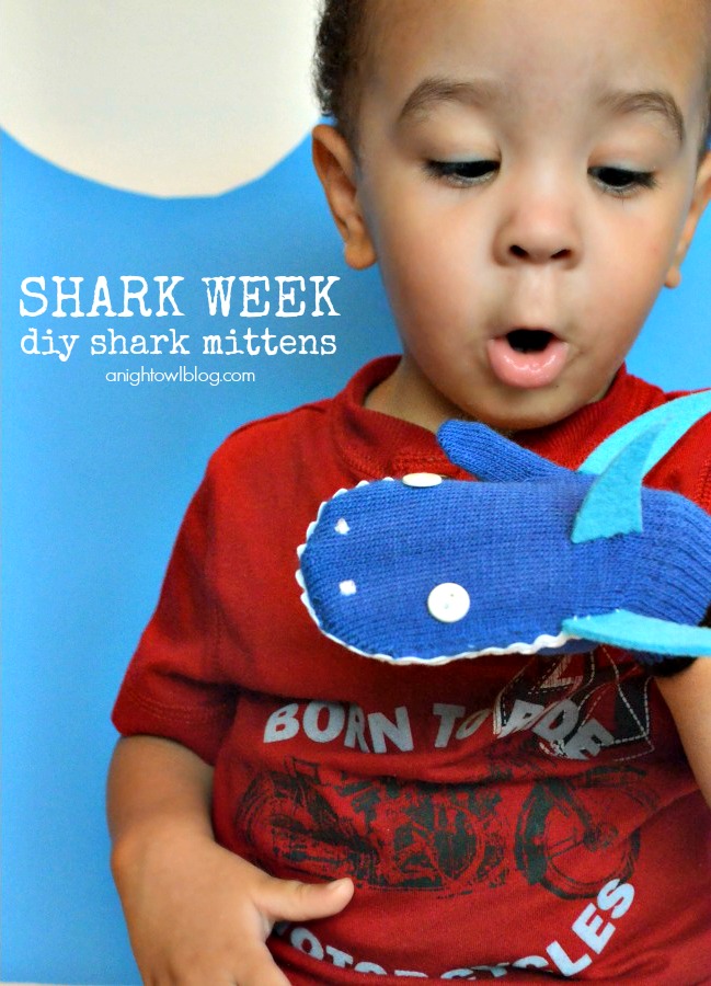 Shark Mittens | #kids #crafts #sharks #sharkweek