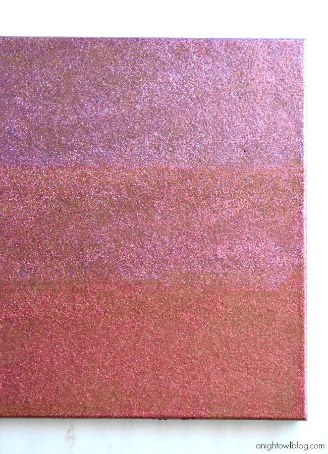 Ombre Glitter Cork Board with Martha Stewart Crafts | #ombre #glitter #corkboard #12monthsofmartha #marthastewartcrafts #decoupage