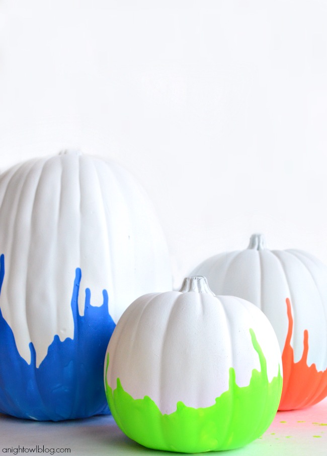 Neon Paint Dipped Pumpkins | #neon #paintdipped #pumpkins #halloween #fall #MPumpkins