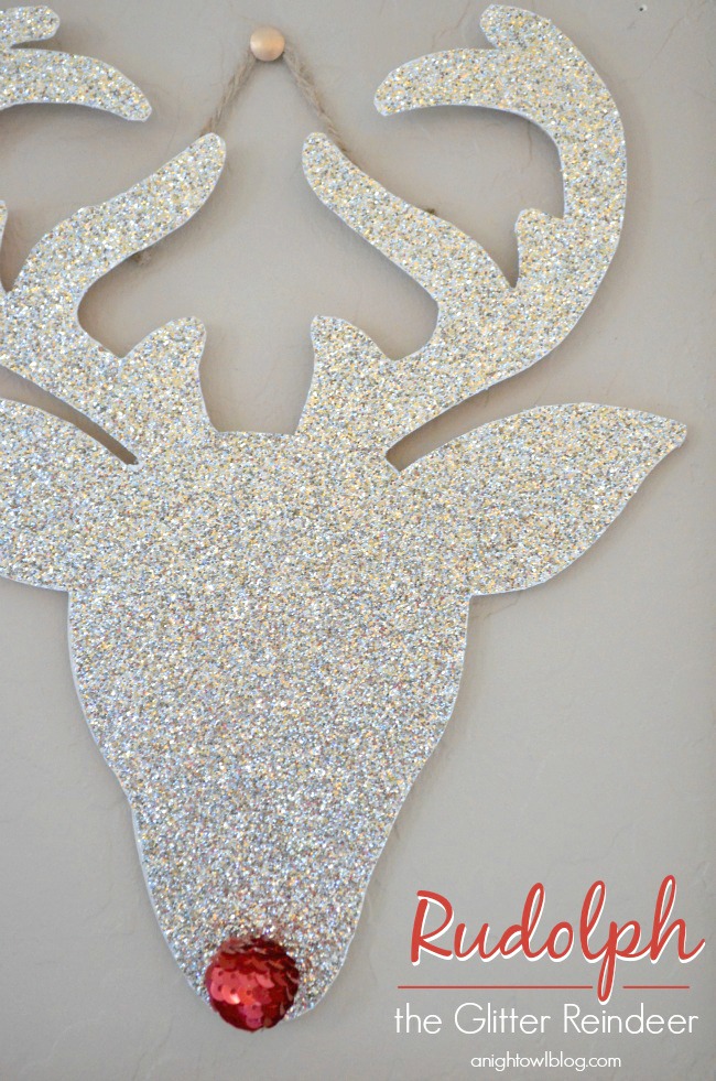 You can make your very own Rudolph the Glitter Reindeer in just a few easy steps!