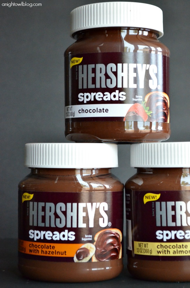 With NEW Hershey's™ Spreads, possibilities are endless! #SpreadPossibilities #hersheysheroes