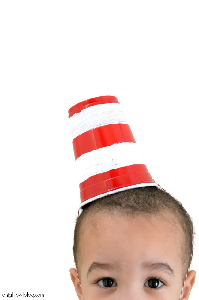 Celebrate Dr. Seuss' birthday in style this year with these adorable and EASY Cat in the Hat Party Hats!