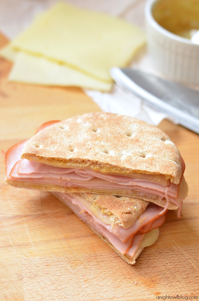 Skinny Grilled Ham and Cheese Sandwich - so easy and delicious!