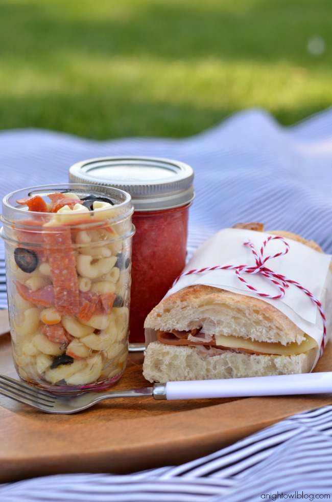 Easy picnic recipes and tips!