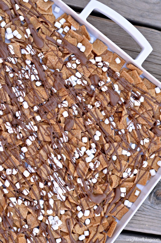 Make this S'mores Snack Mix in just a few easy steps!