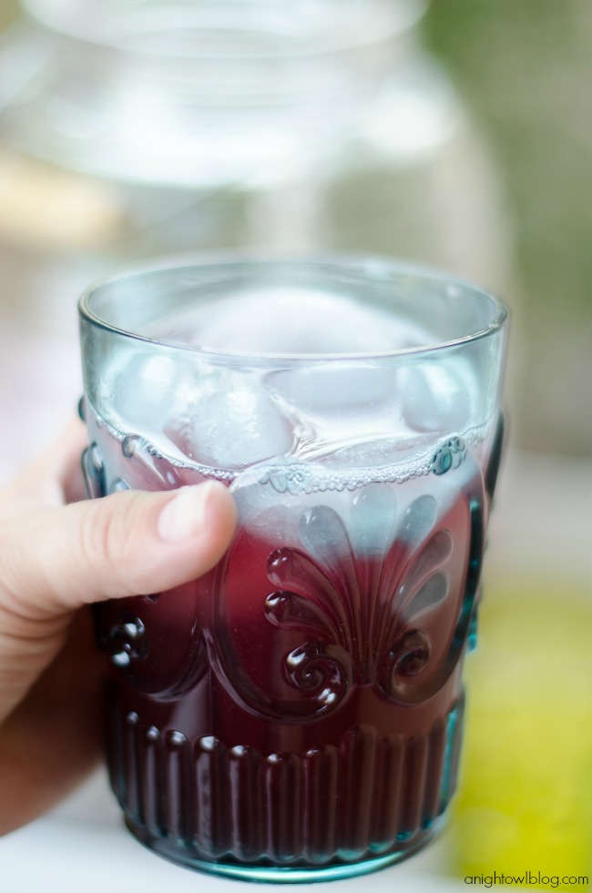 Sangria Punch - the perfect party drink!
