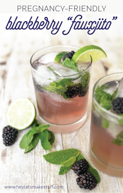 This blackberry "fauxjito" is the perfect drink for your pregnant friends at a party! Learn to make it, and get other pregnancy-friendly party tips.