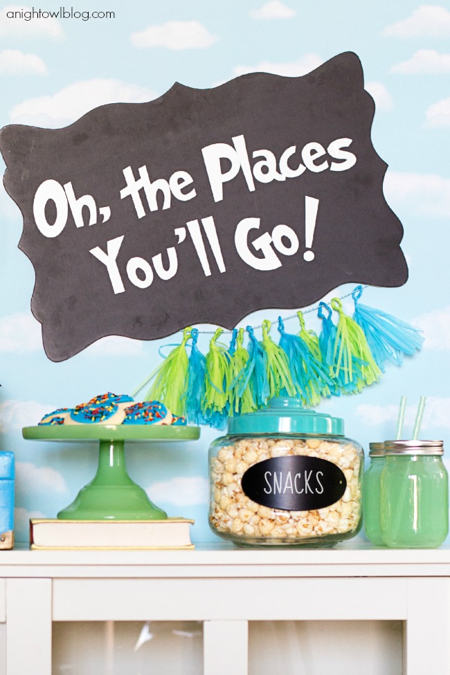 Oh The Places You'll Go Graduation Party | anightowlblog.com