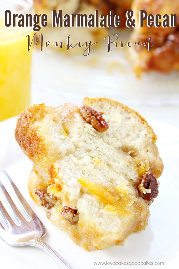 It's easy to make this Orange Marmalade & Pecan Monkey Bread for a weekend brunch! With only five ingredients, you can be enjoying this gooey breakfast treat in less than an hour!