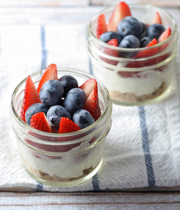 Patriotic No Bake Cheesecake Parfait - A Night Owl Blog