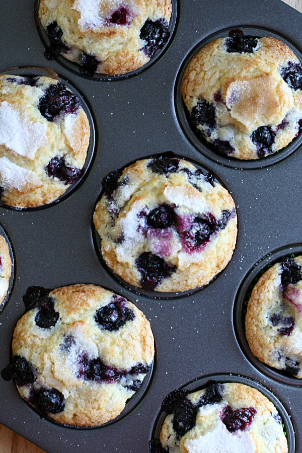 Jumbo Blueberry Muffins - delicious and easy muffins that are perfect to feed a hungry family in the mornings!