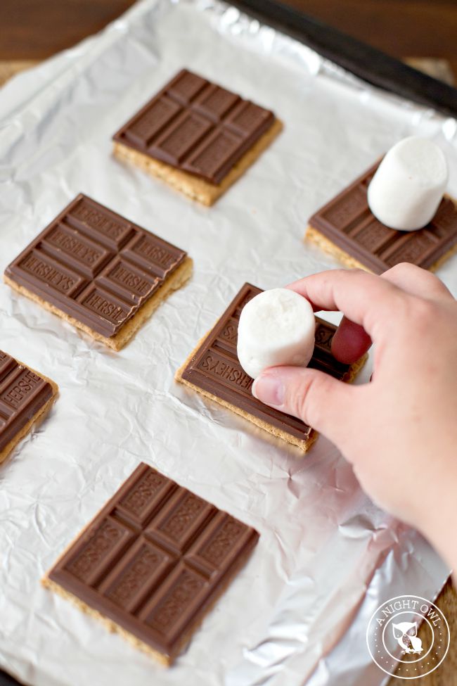 How to Make Indoor S'mores 2