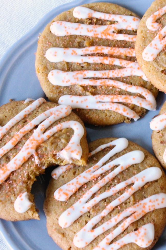 Pumpkin Almond Butter Cookies - light and chewy pumpkin and almond butter cookies with cream cheese frosting.