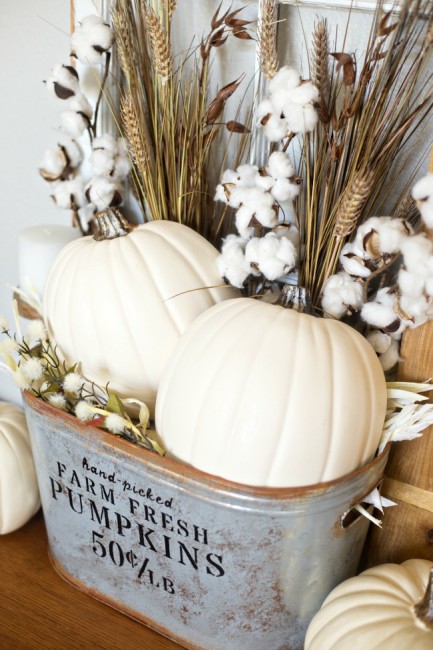 DIY Farmhouse Pumpkin Bucket - A Night Owl Blog