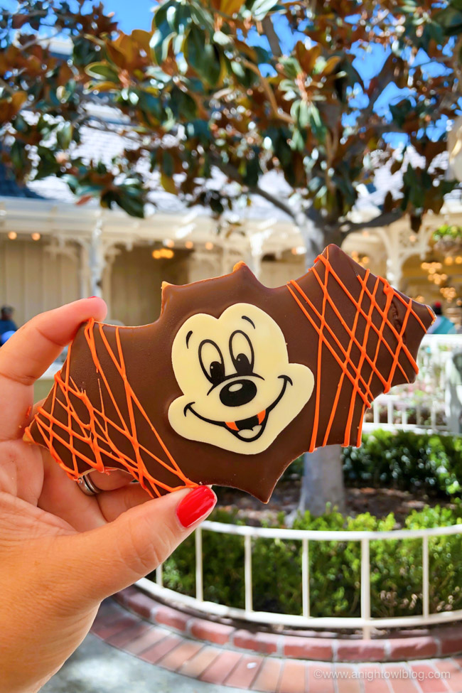 Best Disneyland Halloween Treats A Night Owl Blog